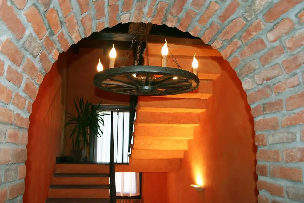 Agriturismo Cascina la Palazzina-1